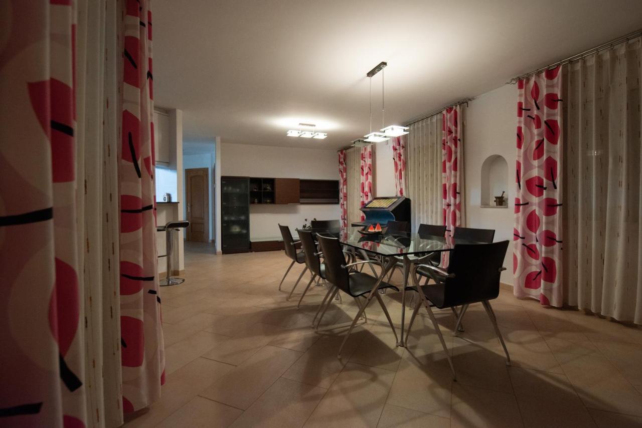 Villa Frente Al Mar إليامبويا المظهر الخارجي الصورة