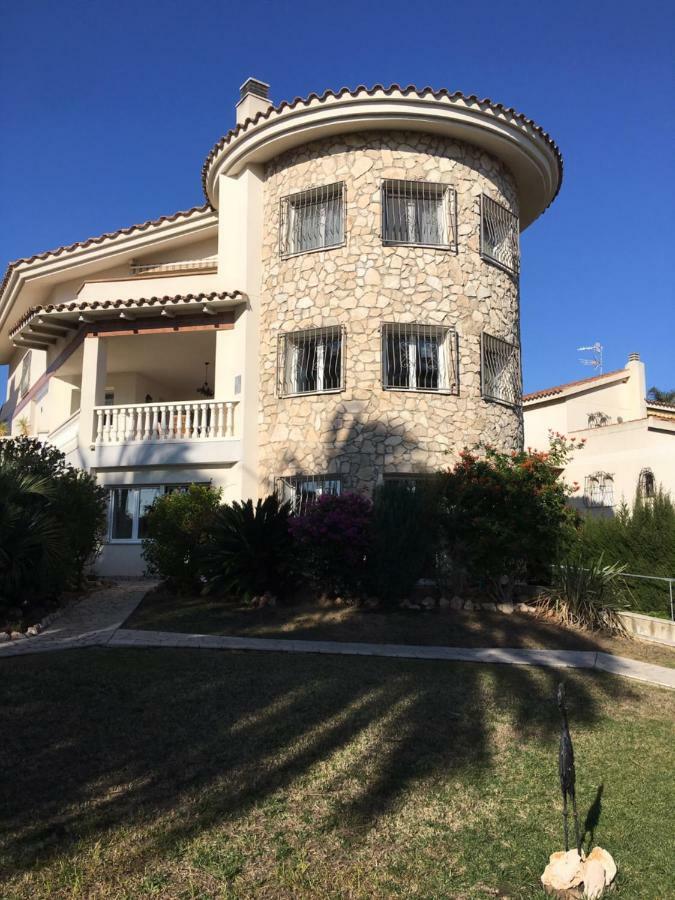 Villa Frente Al Mar إليامبويا المظهر الخارجي الصورة